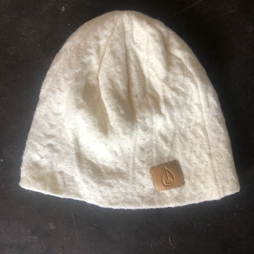 Nixon beanie